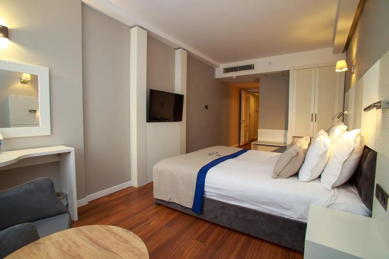 ****  Mitte Port Hotel Konak Измир Турция