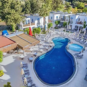 Hotel Paloma Family Club