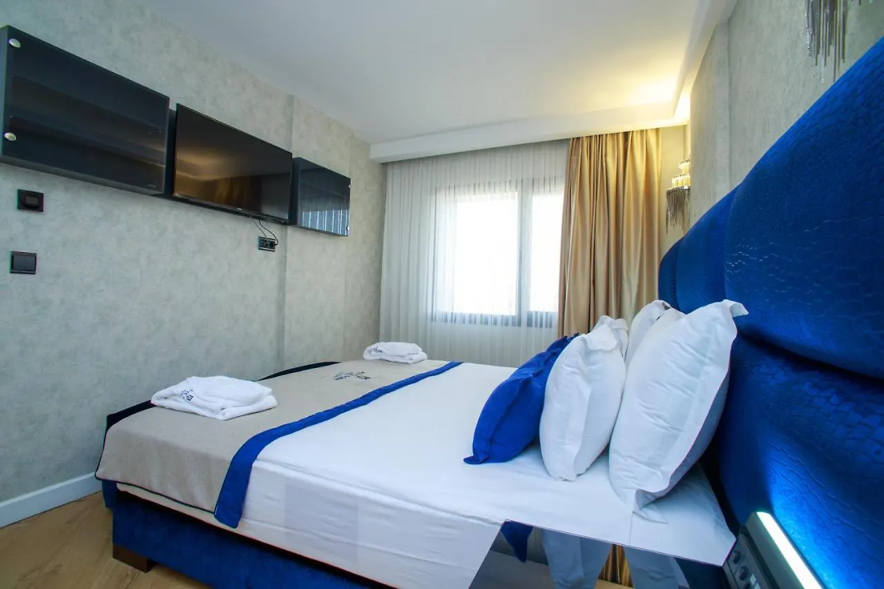 Mitte Port Hotel Konak İzmir 4*,